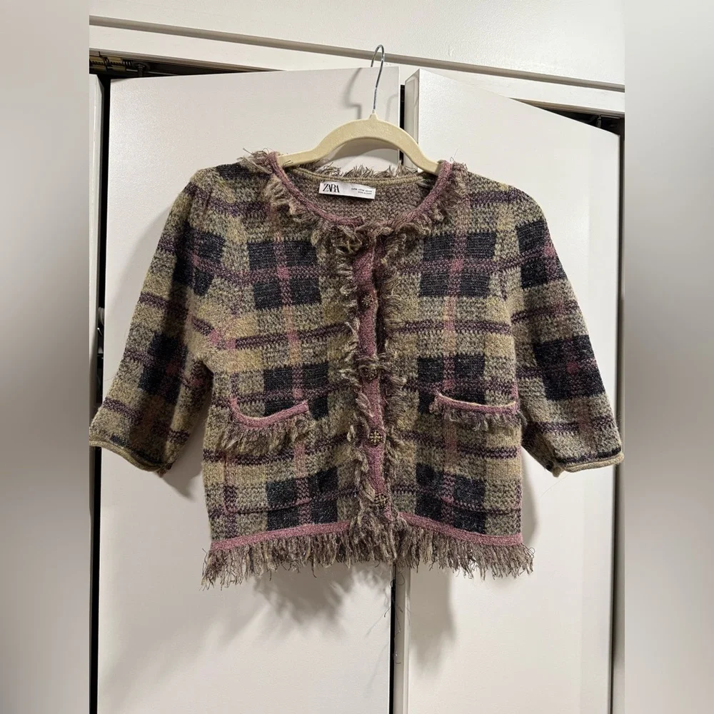 Zara Textured Knit Top with Fringe & Matching Skirt Set - Picture 4 of 6